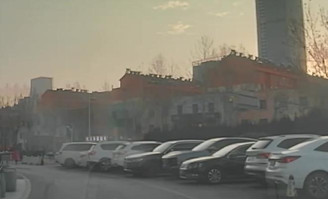临沂市人民医院-地上停车场